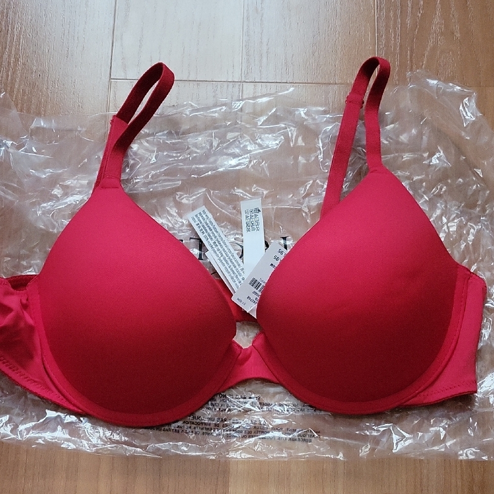 PINK Victoria's Secret Wear Everywhere Push Up Bra - Picture 3 of 5